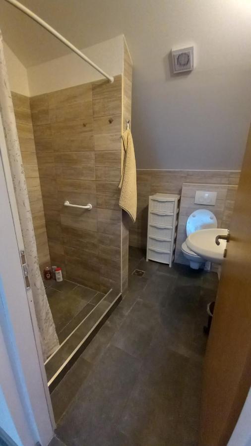 Keti Apartment Plaski ภายนอก รูปภาพ