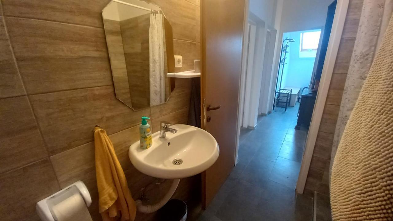 Keti Apartment Plaski ภายนอก รูปภาพ